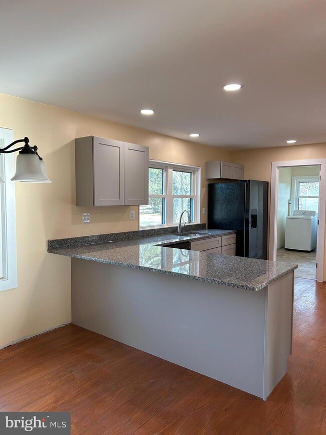 602 Scott Rd, Perkasie, PA 18944 - photo 3