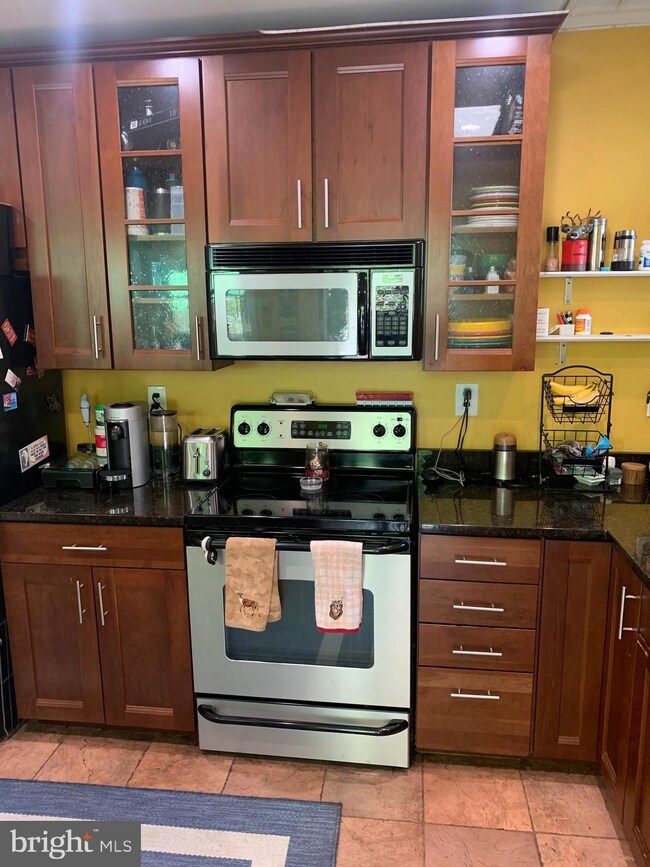 24 Rock Hill Rd, Bala Cynwyd, PA 19004 - photo 6