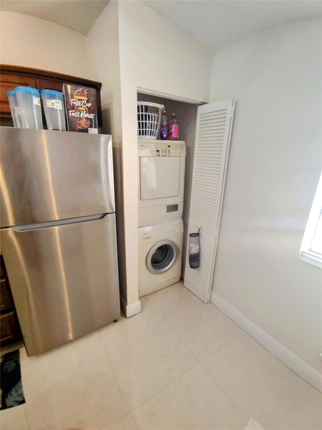 2481 NW 56th Ave unit 816, Lauderhill, FL 33313 - photo 4