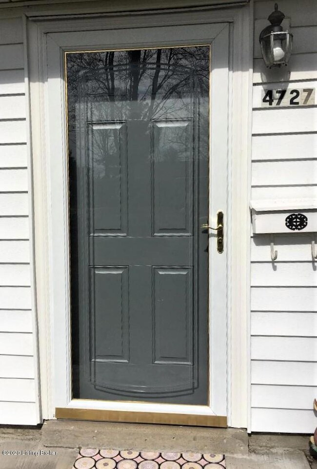 4727 Granada Dr-front door