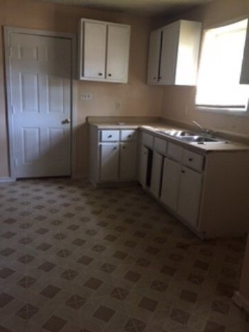 4027 Saint Charles Place, Macon, GA 31206 - photo 3