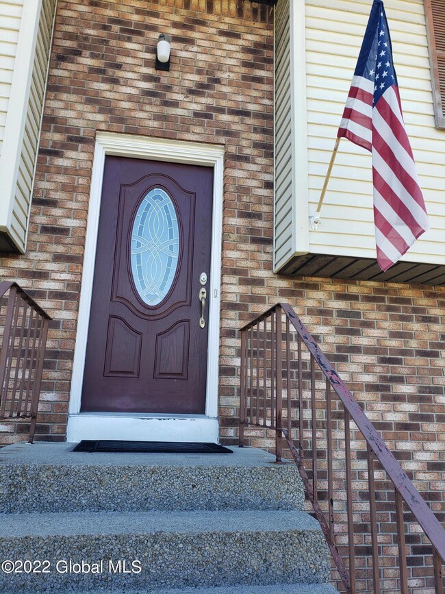 11 Rosemary Drive Extension, Albany, NY 12211 - photo 3