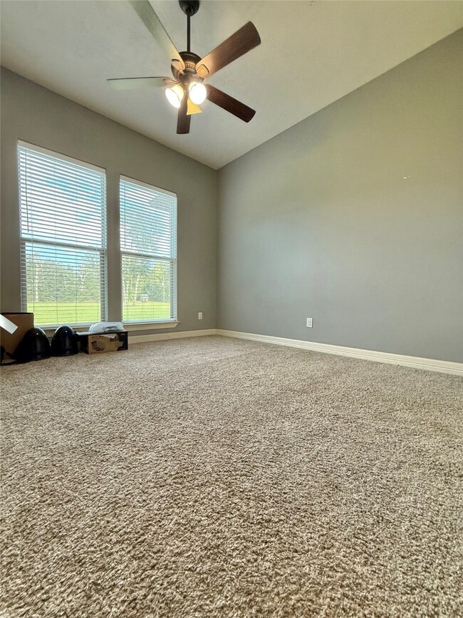 5584 W Grigsby Rd, Vidor, TX 77662 - photo 3