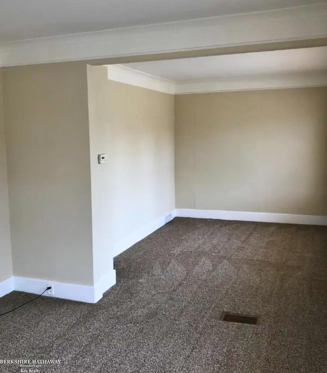 17030 Waterloo St, Grosse Pointe, MI 48230 - photo 5