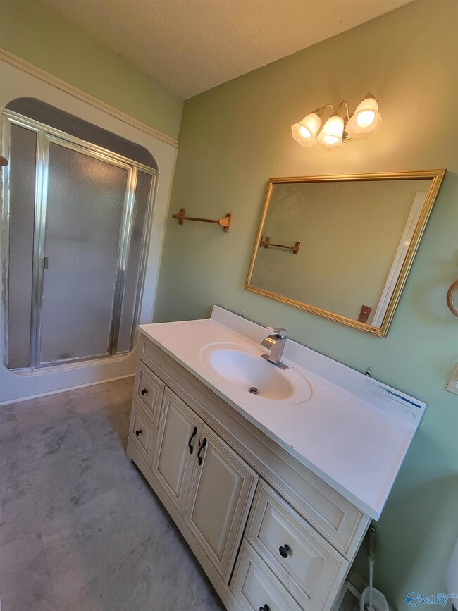 4605 Calvert Rd NW, Huntsville, AL 35816 - photo 7