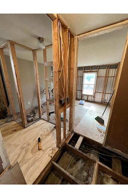 947 Charles St, Logan, OH 43138 - photo 3