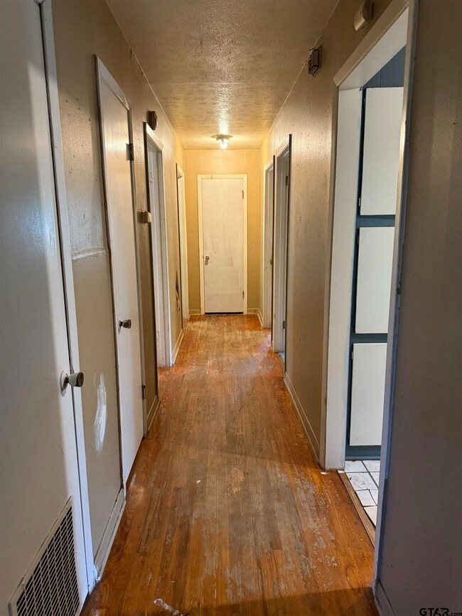 200 Scenic Loop, Hawkins, TX 75765 - photo 7