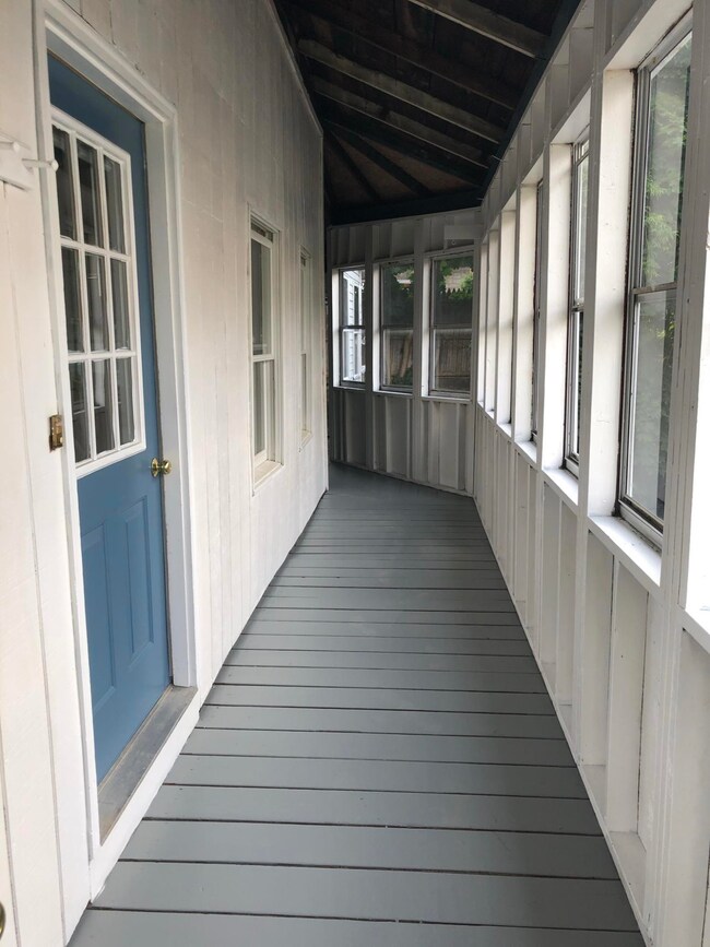 16 Pike St, Biddeford, ME 04005 - photo 3