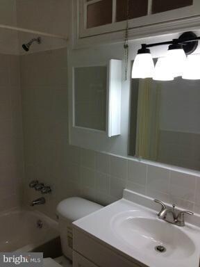 1412 Staples St NE unit 1, Washington, DC 20002 - photo 3