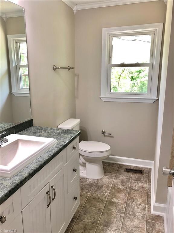 1806 Cleon St, Asheboro, NC 27205 - photo 7