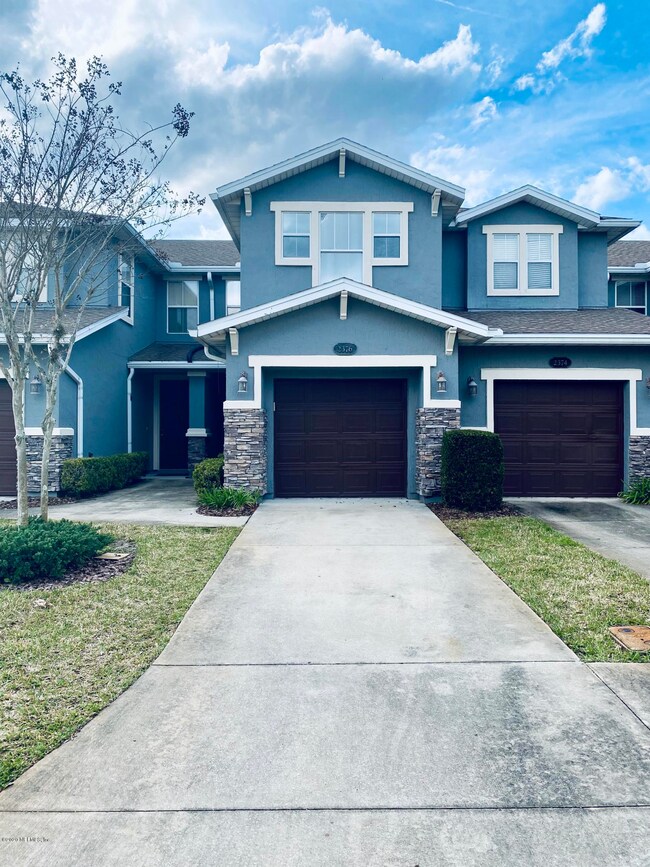 2376 Red Moon Dr, Jacksonville, FL 32216 - photo 4