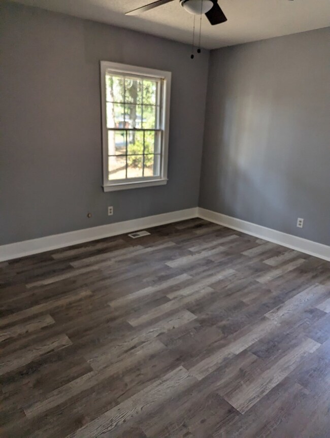 514 Edgewood Ln, Albany, GA 31707 - photo 4