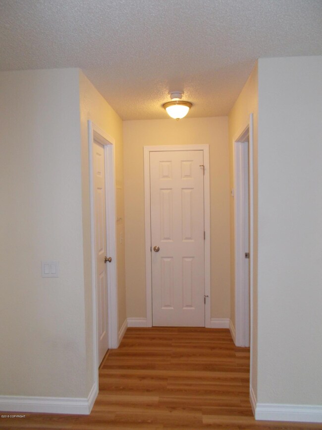 Apt #5 012
