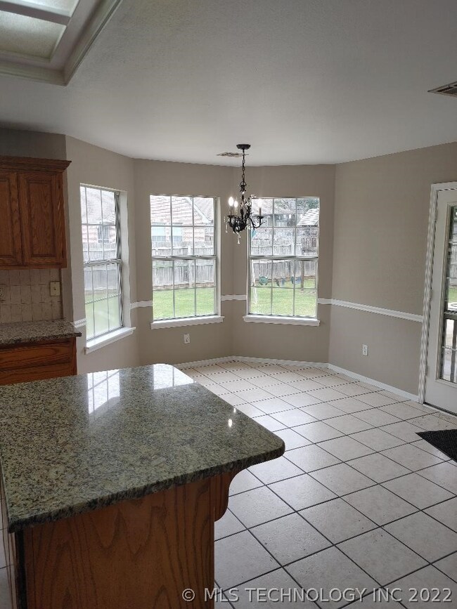 8446 S 111th Ave E, Tulsa, OK 74133 - photo 6