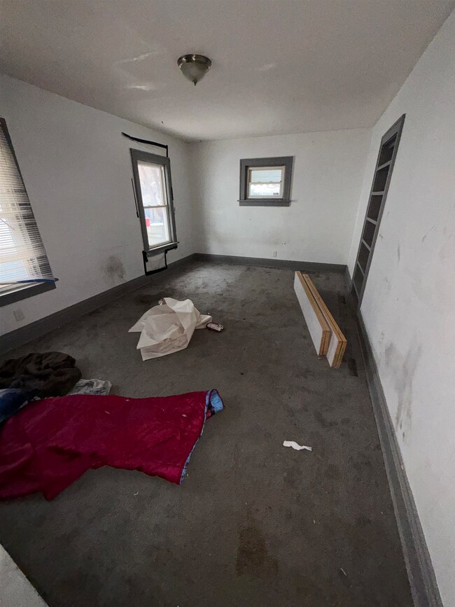 1202 Hughes Ave, Flint, MI 48503 - photo 6