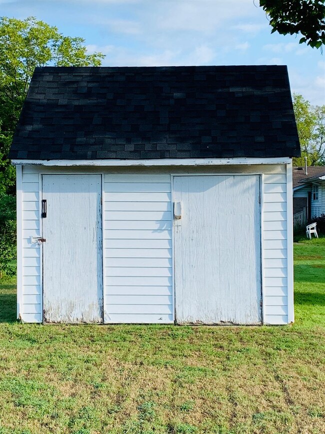 102 Wilson St, Berea, KY 40403 - photo 4