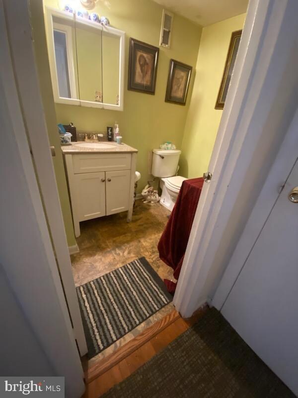 8006 Capistrano Place unit D, Alexandria, VA 22309 - photo 2