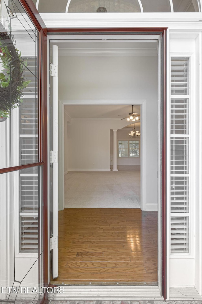HARDWOOD ENTRY-WAY