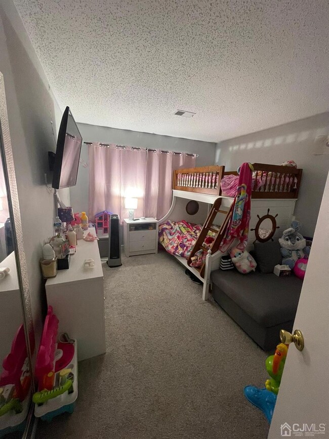 2 Bedroom