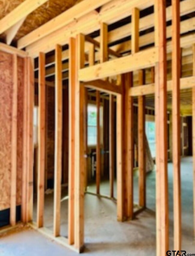 2803 Walton Rd, Tyler, TX 75701 - photo 5