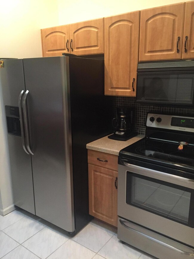 KITCHEN 1 VIEW