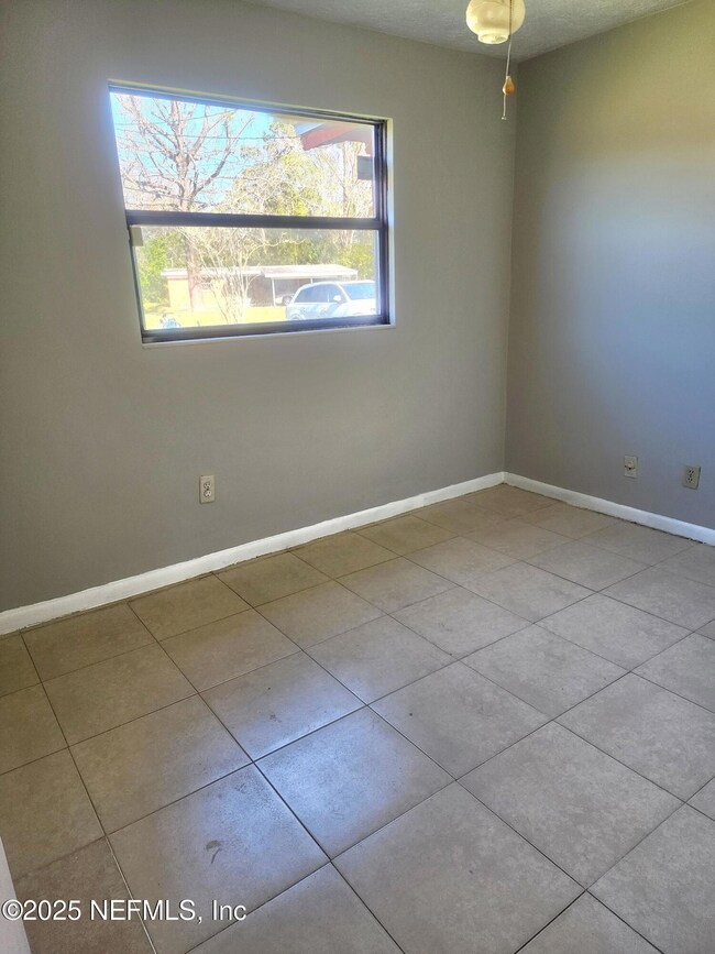 11051 Key Coral Dr, Jacksonville, FL 32218 - photo 6