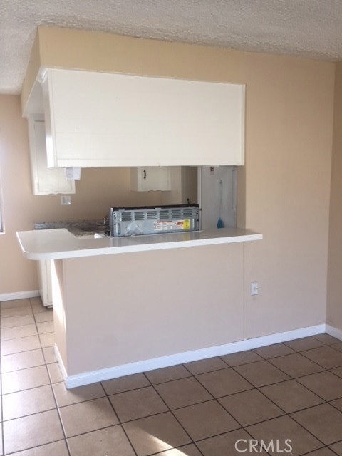 3147 E Imperial Hwy, Lynwood, CA 90262 - photo 5