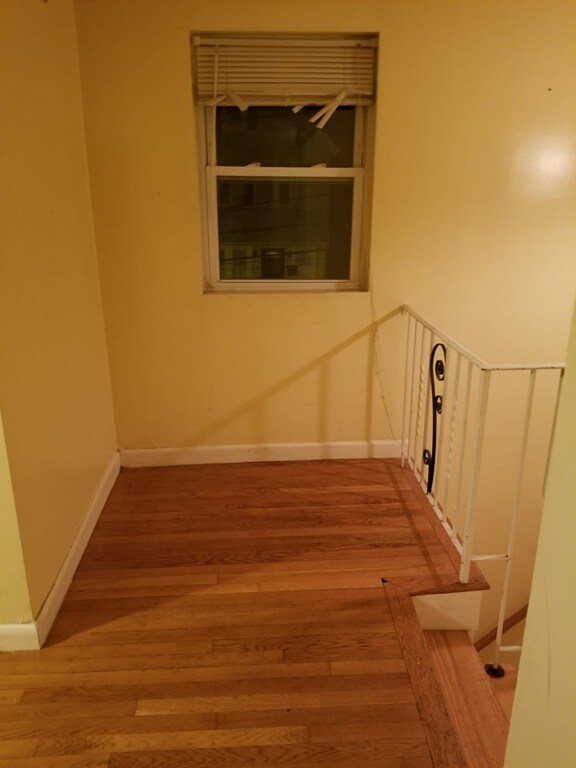 7 Russell St, Everett, MA 02149 - photo 6