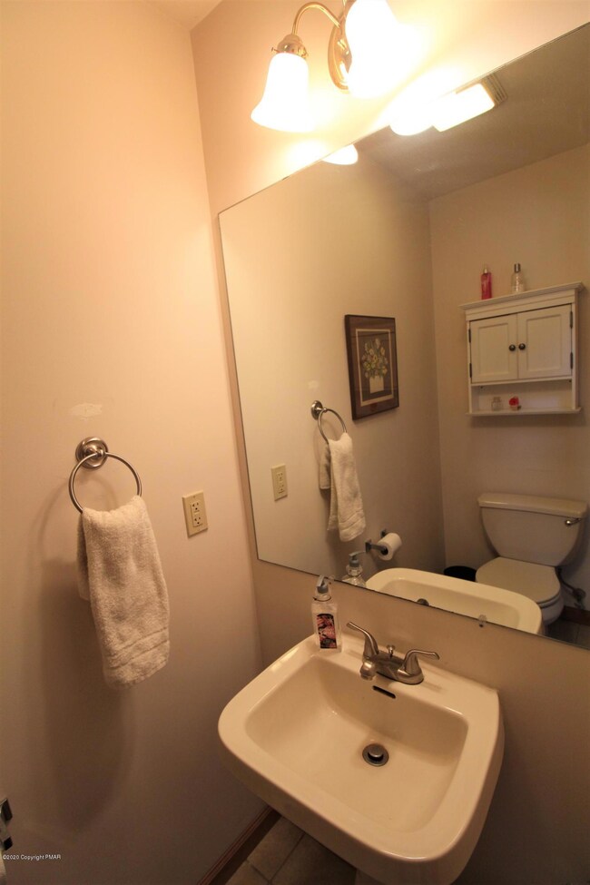 112 Susquehanna Dr, Jim Thorpe, PA 18229 - photo 5