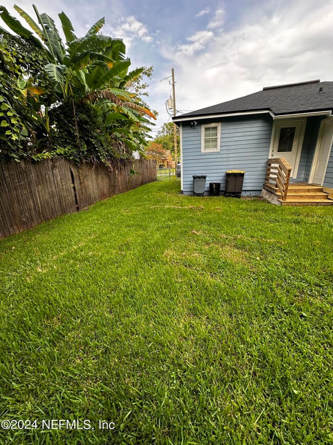 1290 Stimson St, Jacksonville, FL 32205 - photo 5