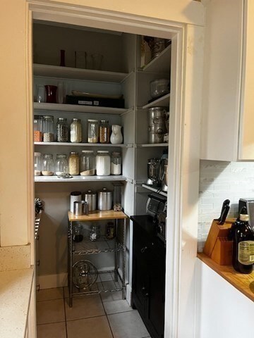 8 Clark St unit 1, Arlington, MA 02476 - photo 6