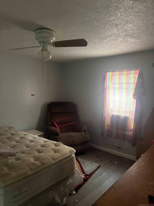 21 Addison St, Bristol, CT 06010 - photo 5