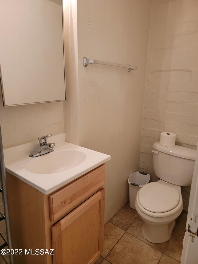 Powder room