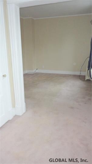 390 Mountain St, Albany, NY 12209 - photo 3