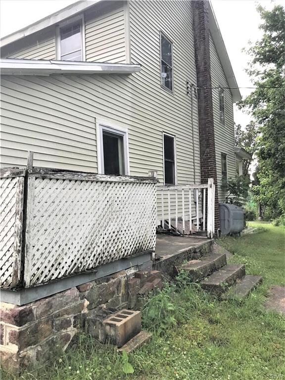 683 Chapel Dr, Lehighton, PA 18235 - photo 5