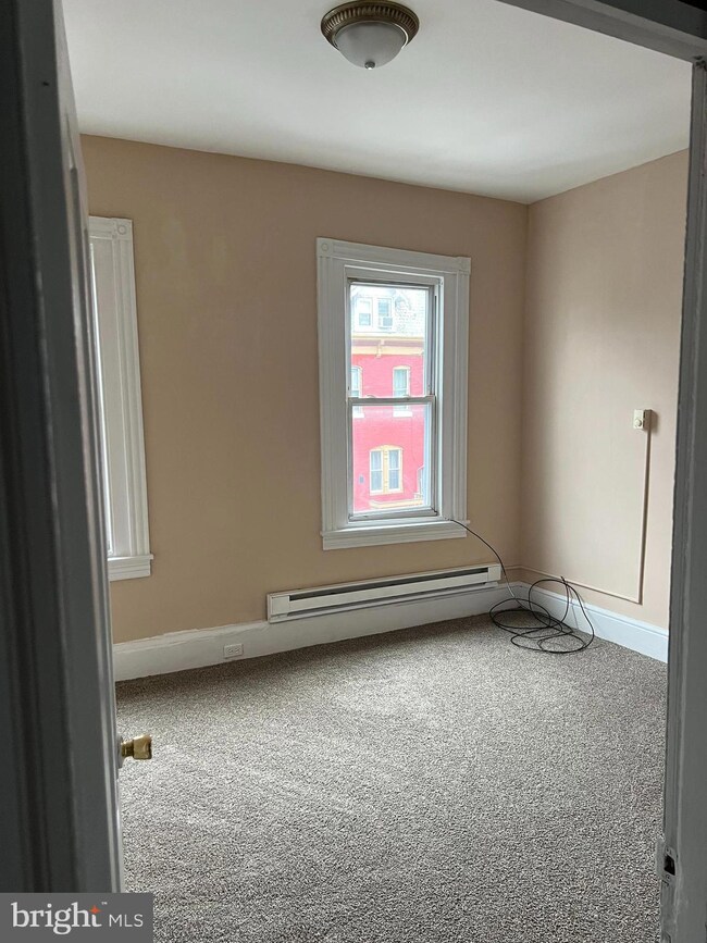 330 N Front St, Reading, PA 19601 - photo 7