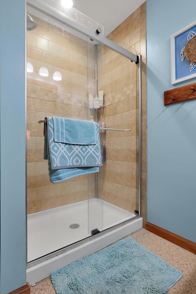 6-web-or-mls-216-woodland-way