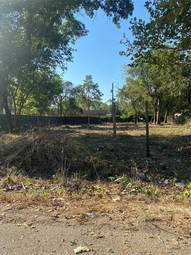 2418 Margaret St, Houston, TX 77093 - photo 2