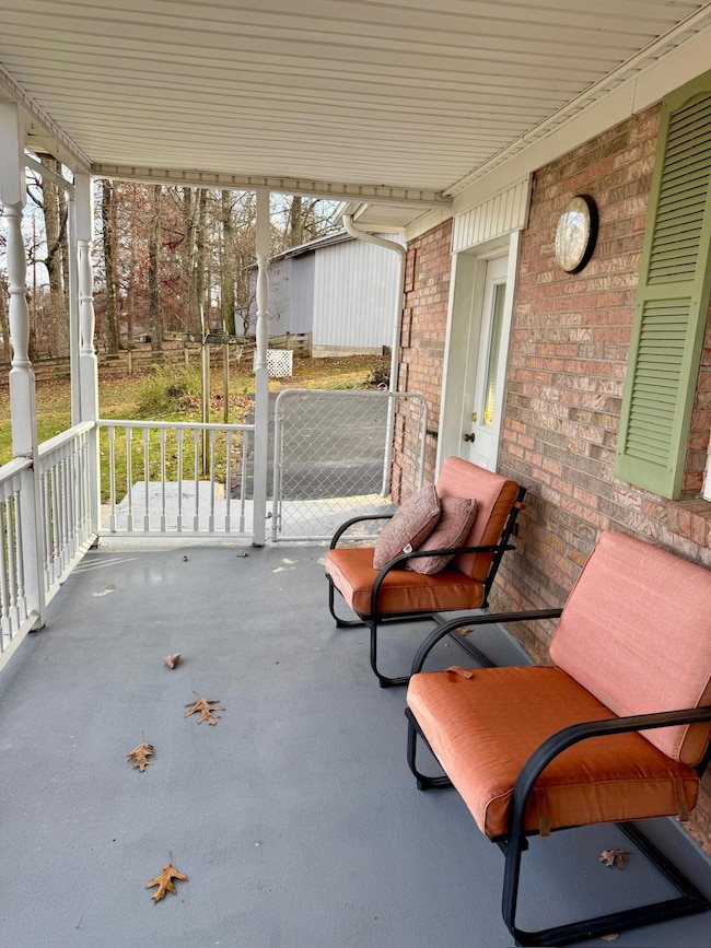 318 Shady Acres Rd, Pine Knot, KY 42635 - photo 4