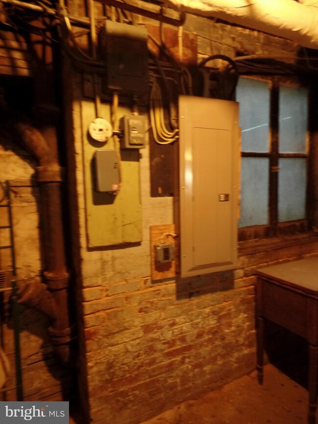 1807 Eutaw Place, Baltimore, MD 21217 - photo 4