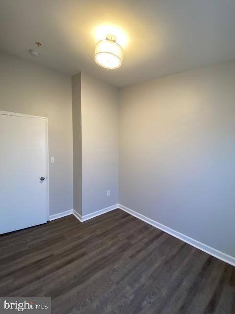 2006 Amber Way, Windsor Mill, MD 21244 - photo 5