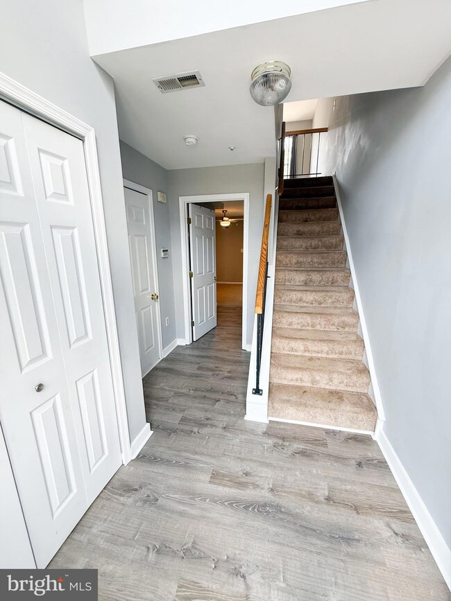 9424 Sea Breeze Ct, North Beach, MD 20714 - photo 3