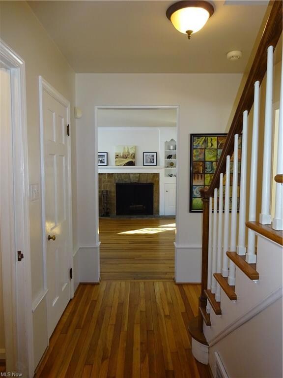 Entry way with hardwood floors