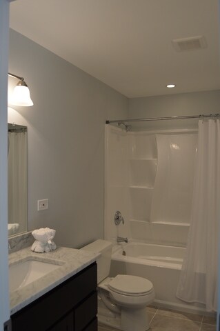 1713 Jethro Ave, Zion, IL 60099 - photo 7