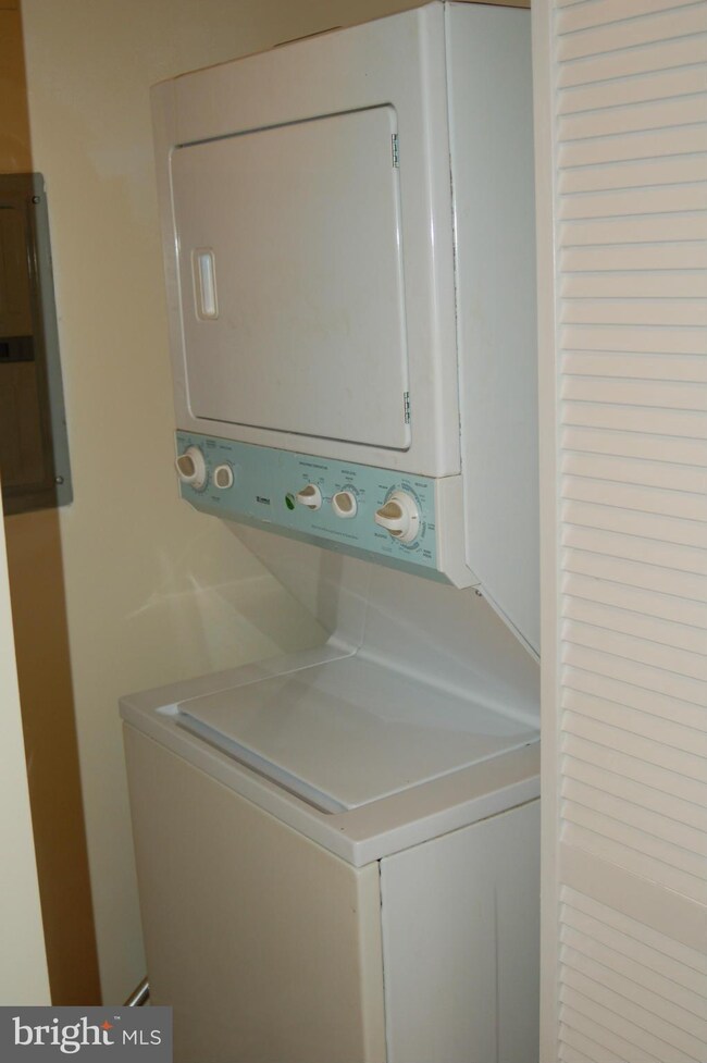 1215 Simms Place NE, Washington, DC 20002 - photo 6