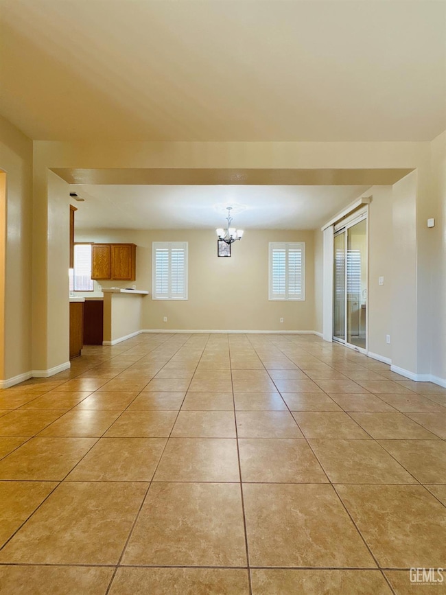 6631 Rimridge Way, Bakersfield, CA 93313 - photo 4