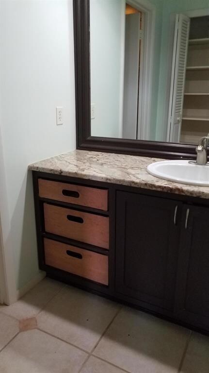 7401 SE Jamestown Terrace, Hobe Sound, FL 33455 - photo 4