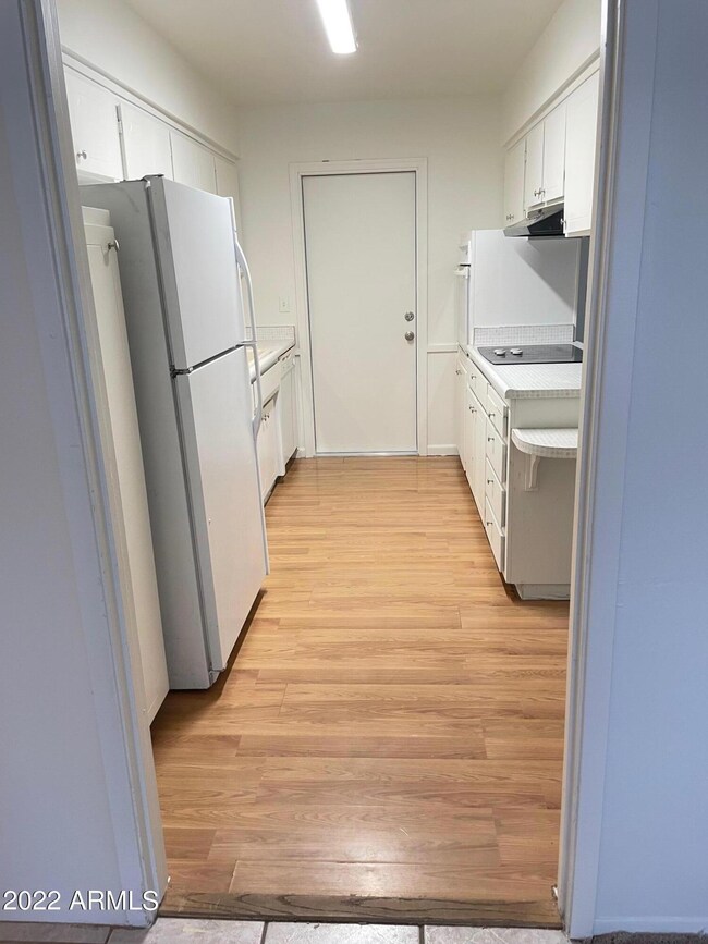 8730 N 42nd Ave, Phoenix, AZ 85051 - photo 7