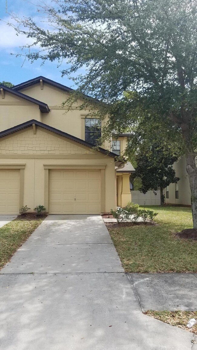 4689 Playschool Dr, Jacksonville, FL 32210 - photo 3