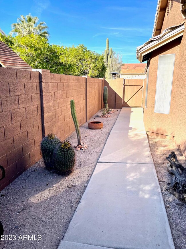 Quartz walk way front to back
